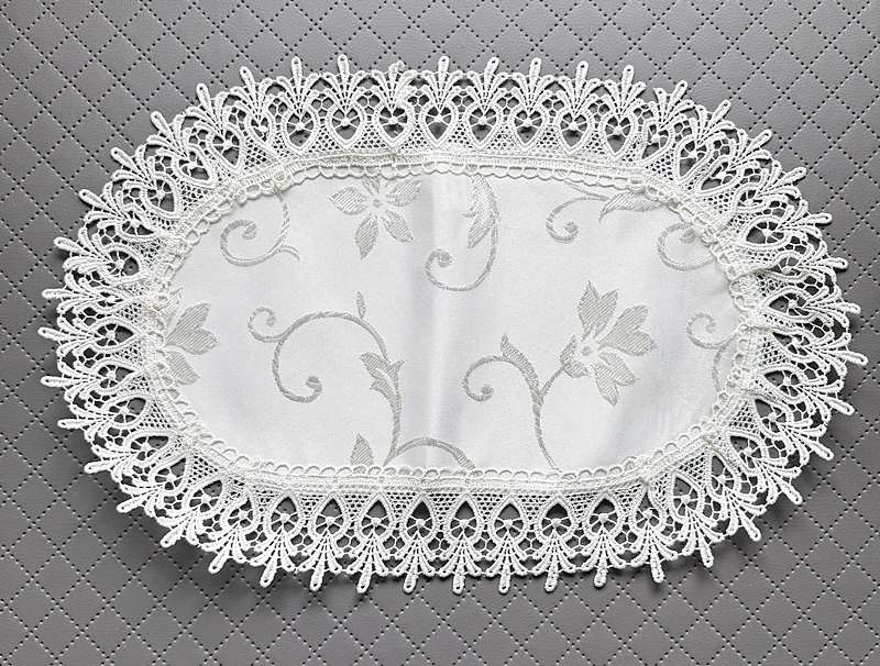 Bieżnik haftowany na Boże Narodzenie to elegancka dekoracja stołu wymiar 40x85cm pol_pl_Brokatowy-obrus-swiateczny-z-gwiazda-betlejemska-plamoodporny-polski-140x300-cm-299_3