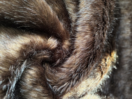 Tkanina Futerko Dekoracyjne. Miękkie Sztuczne Futro. Idealne na Stroje, Dekoracje i Maskotki