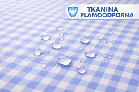 Obrus plamoodporny w kratkę niebieską o wymiarach: 110x150cm