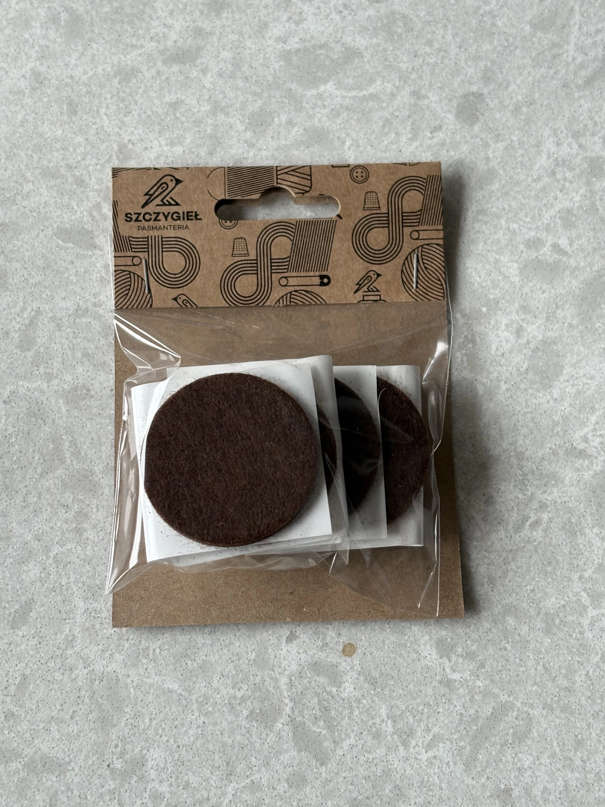 Tkanina plamoodporna biała w delikatny wzór w kreseczki pol_pl_Tkanina-plamoodporna-biala-w-delikatny-wzor-w-kreseczki-270_1