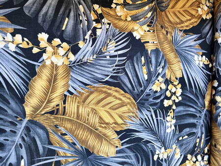 Tkanina obrusowa w szare liście-elegancja w każdym detalu