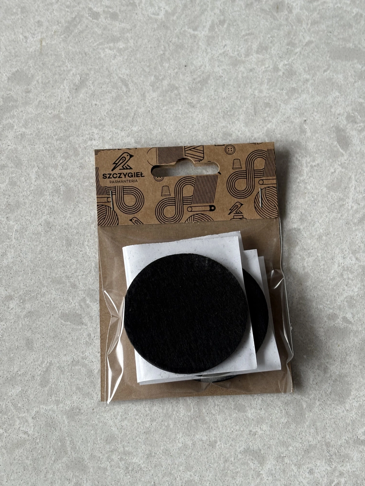 Tkanina plamoodporna biała w delikatny wzór w kreseczki pol_pl_Tkanina-plamoodporna-biala-w-delikatny-wzor-w-kreseczki-270_1