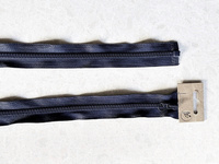 Plastikowy zamek rozdzielczy kostkowy granatowy | 55cm.