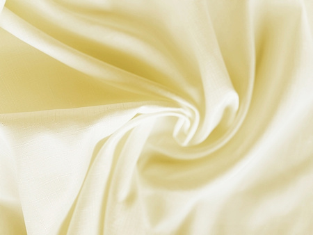 Tkanina plamoodporna kremowa w delikatny wzór w kreseczki