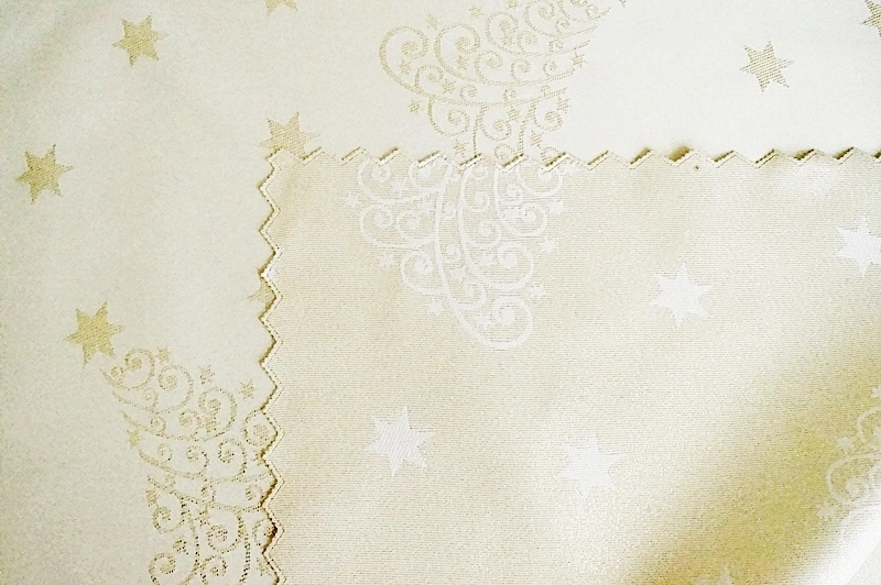 Tkanina obrusowa świąteczna dwustronna brokatowa w choinki – plamoodporna, elegancka tkanina na obrus bożonarodzeniowy pol_pl_Tkanina-plamoodporna-biala-w-delikatny-wzor-w-kreseczki-293_3