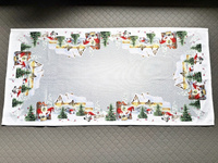 Bieżnik świąteczny podkładka pod talerz „Bożonarodzeniowy klimat” to kolorowy bieżnik na stół z motywem choinek Wymiar: 30x45cm.