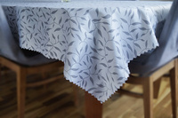 Bieżnik plamoodporny w listki grafitowe o wymiarach 40x140cm