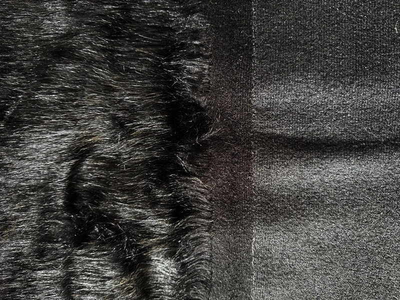 Ekoskóra Pikowana Karo 2 cm z Podbitką z Owaty. pol_pl_Tkanina-plamoodporna-kremowa-w-delikatny-wzor-w-kreseczki-410_3