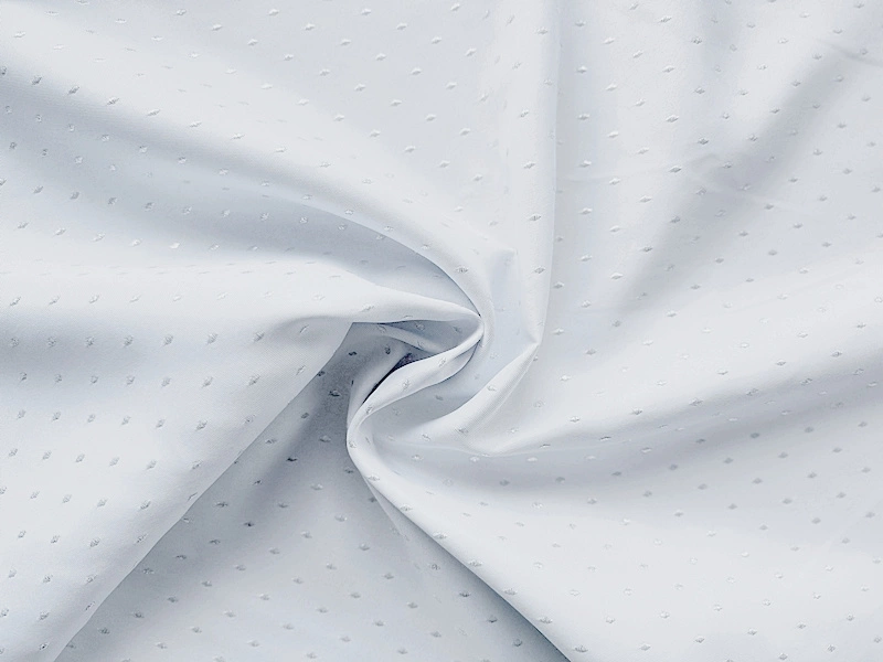 Dwustronna tkanina obrusowa plamoodporna brokatowa. Obrus na wymiar pol_pl_Tkanina-plamoodporna-kremowa-w-delikatny-wzor-w-kreseczki-343_2